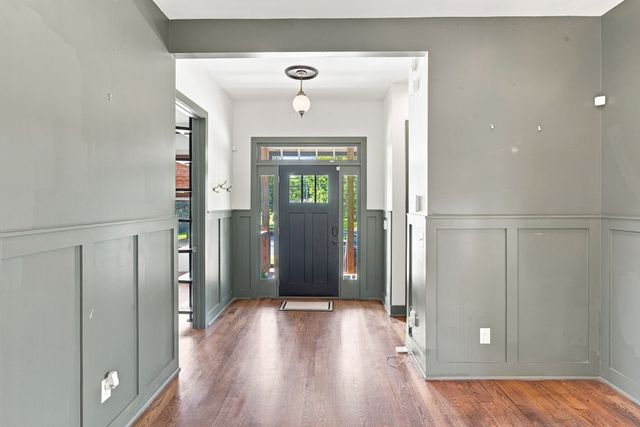 1223 McGavock Pike, Nashville, TN 37216