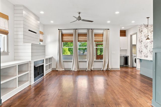 1223 McGavock Pike, Nashville, TN 37216