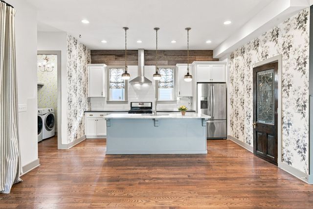 1223 McGavock Pike, Nashville, TN 37216