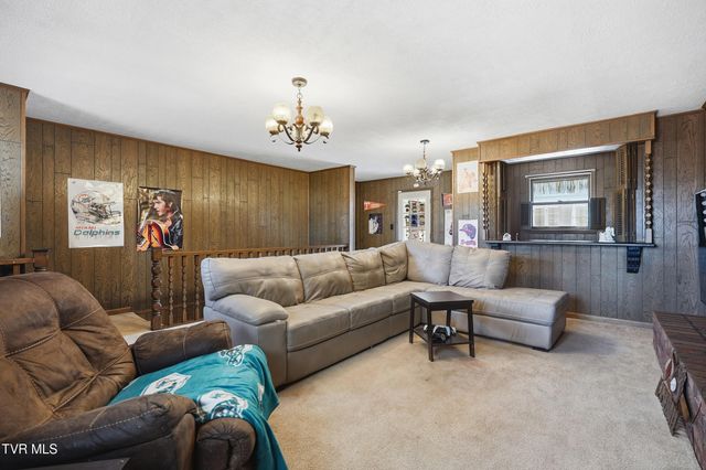 629 Old Embreeville Road, Jonesborough, TN 37659