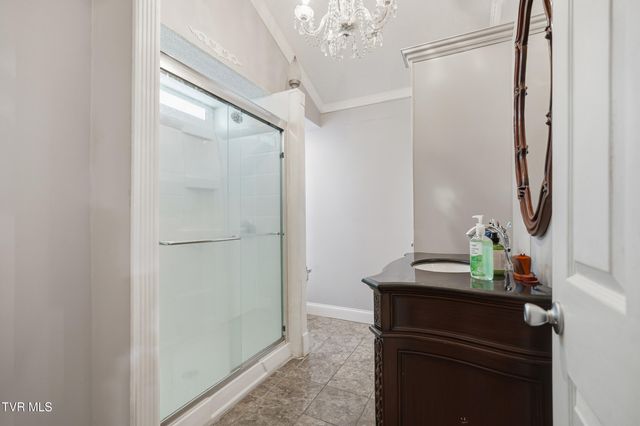 629 Old Embreeville Road, Jonesborough, TN 37659