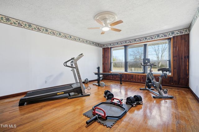 629 Old Embreeville Road, Jonesborough, TN 37659