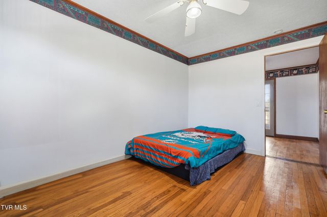 629 Old Embreeville Road, Jonesborough, TN 37659