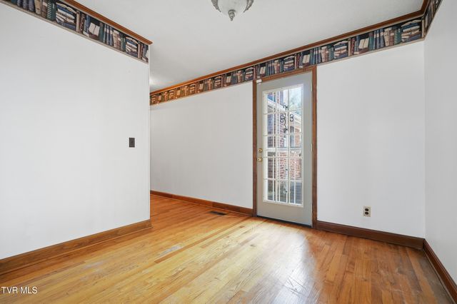 629 Old Embreeville Road, Jonesborough, TN 37659