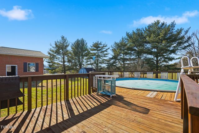 629 Old Embreeville Road, Jonesborough, TN 37659