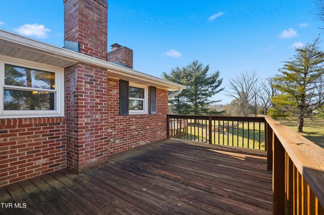 629 Old Embreeville Road, Jonesborough, TN 37659