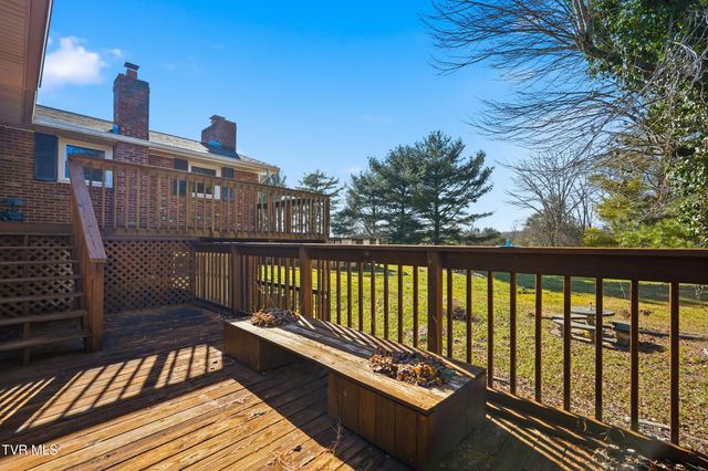 629 Old Embreeville Road, Jonesborough, TN 37659