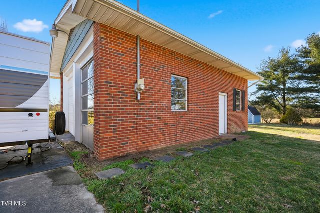 629 Old Embreeville Road, Jonesborough, TN 37659