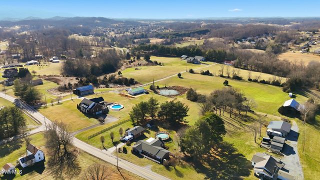 629 Old Embreeville Road, Jonesborough, TN 37659