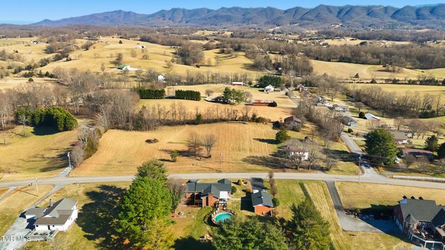 629 Old Embreeville Road, Jonesborough, TN 37659