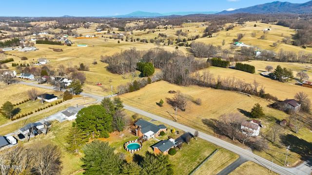 629 Old Embreeville Road, Jonesborough, TN 37659