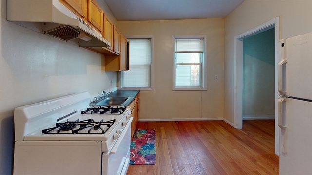 15-17 Langdon 17-2, Boston, MA 02119