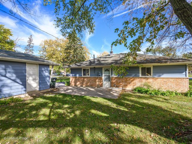 353 Blackhawk Drive, Park Forest, IL 60466