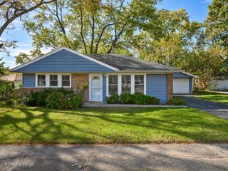 353 Blackhawk Drive, Park Forest, IL 60466