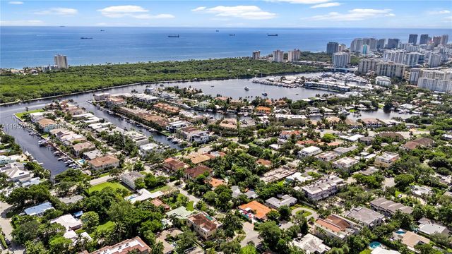 2600 NE 15th St, Fort Lauderdale, FL 33304