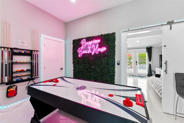 2600 NE 15th St, Fort Lauderdale, FL 33304