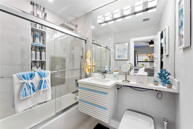 2600 NE 15th St, Fort Lauderdale, FL 33304