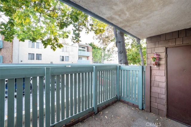 5700 Etiwanda Avenue 154, Tarzana, CA 91356