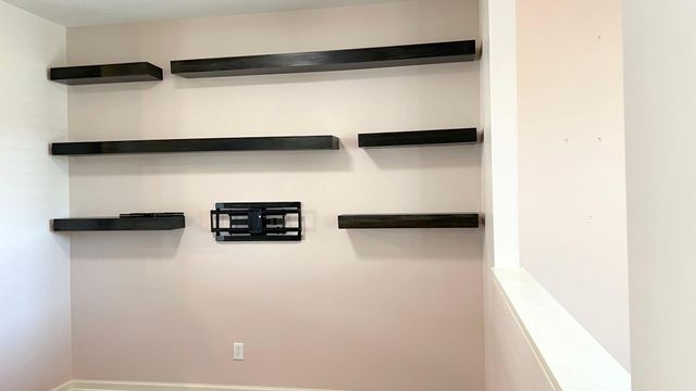 8136 Main Street N, Maple Grove, MN 55369