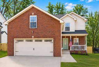 3467 Melrose Dr, Clarksville, TN 37042
