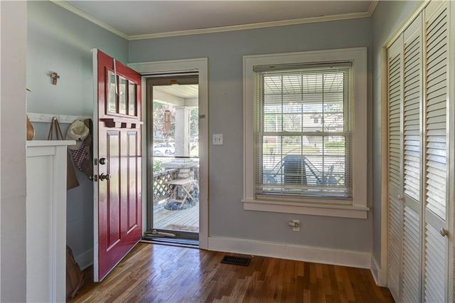 1010 N 8th Street, Leavenworth, KS 66048
