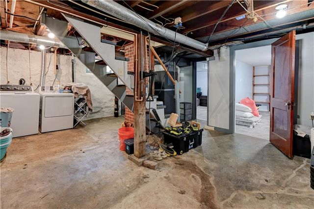1010 N 8th Street, Leavenworth, KS 66048