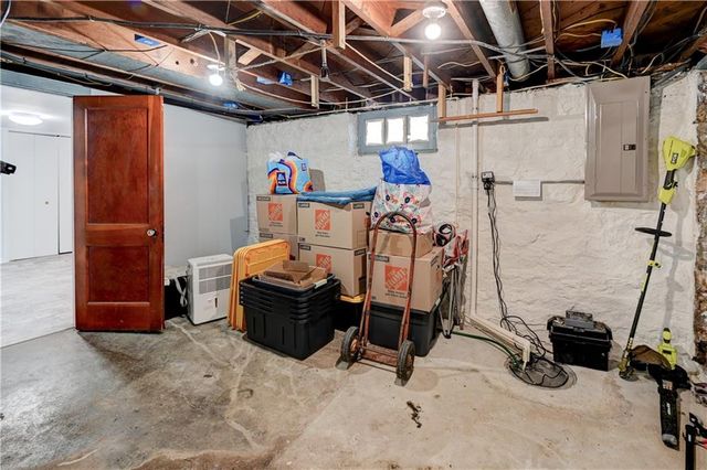 1010 N 8th Street, Leavenworth, KS 66048