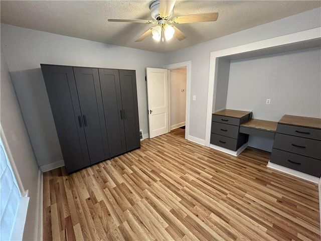 1010 N 8th Street, Leavenworth, KS 66048
