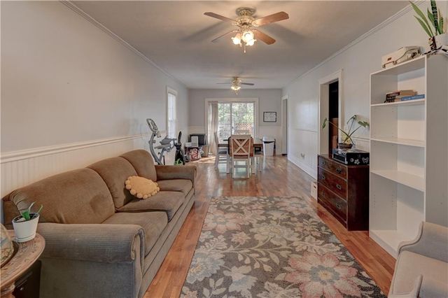 1010 N 8th Street, Leavenworth, KS 66048
