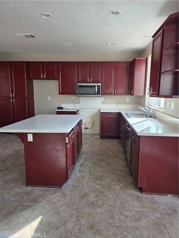 1369 Veronica, Hemet, CA 92545