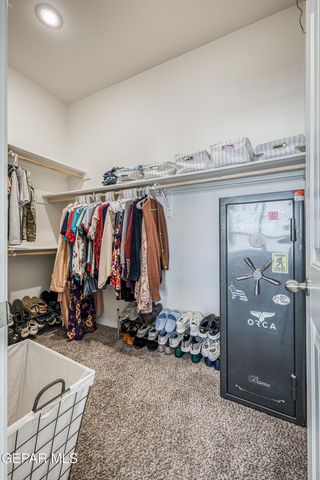 321 Fray Olguin Court, Socorro, TX 79927