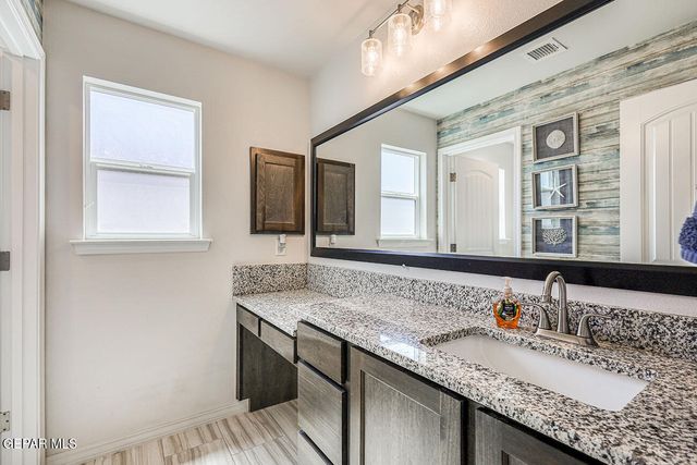 321 Fray Olguin Court, Socorro, TX 79927