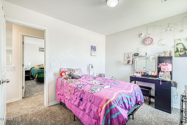 321 Fray Olguin Court, Socorro, TX 79927