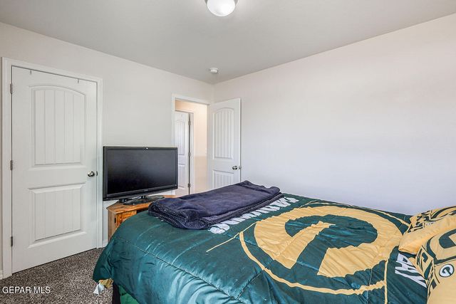 321 Fray Olguin Court, Socorro, TX 79927