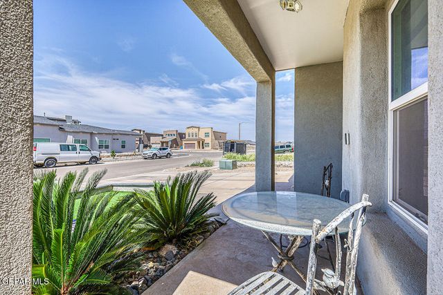 321 Fray Olguin Court, Socorro, TX 79927