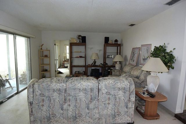 6832 QUAIL HOLLOW BOULEVARD, Wesley Chapel, FL 33544