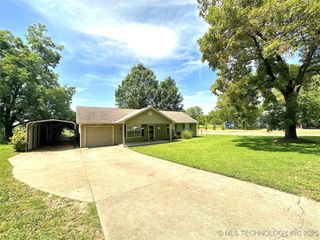 311 Creek Avenue, Fort Gibson, OK 74434