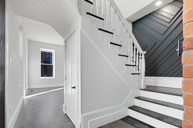 1132 Dayton Street, Cincinnati, OH 45214