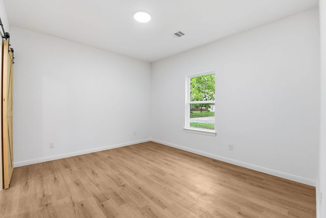 205 Spruce, Daisetta, TX 77533