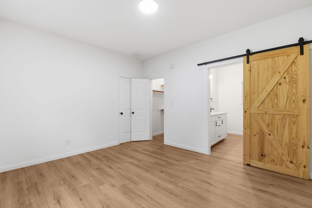 205 Spruce, Daisetta, TX 77533