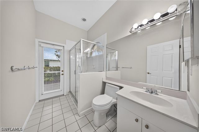 2628 White Cedar LN, Naples, FL 34109