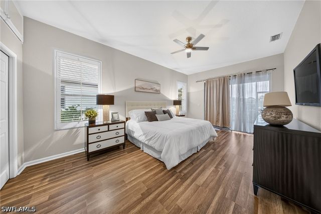 2628 White Cedar LN, Naples, FL 34109