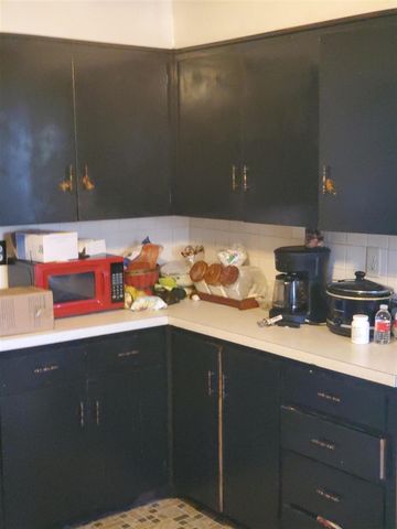 1241 Pipestone Road, Benton Harbor, MI 49022