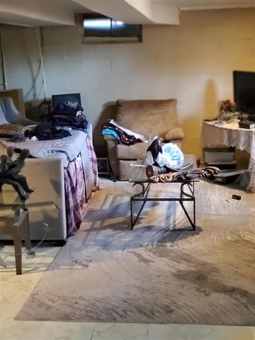 1241 Pipestone Road, Benton Harbor, MI 49022