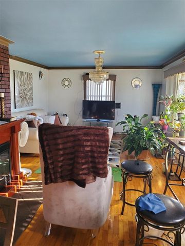 1241 Pipestone Road, Benton Harbor, MI 49022