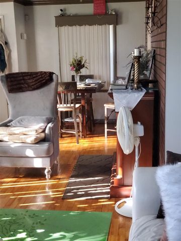 1241 Pipestone Road, Benton Harbor, MI 49022