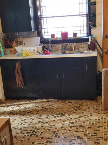 1241 Pipestone Road, Benton Harbor, MI 49022