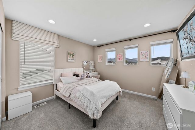 146 Baur Lane, Enumclaw, WA 98022