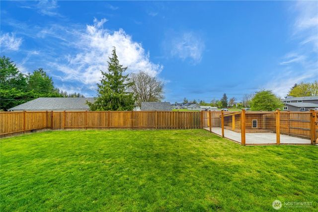146 Baur Lane, Enumclaw, WA 98022