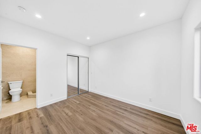 17625 Burbank Boulevard, Encino (los Angeles), CA 91316